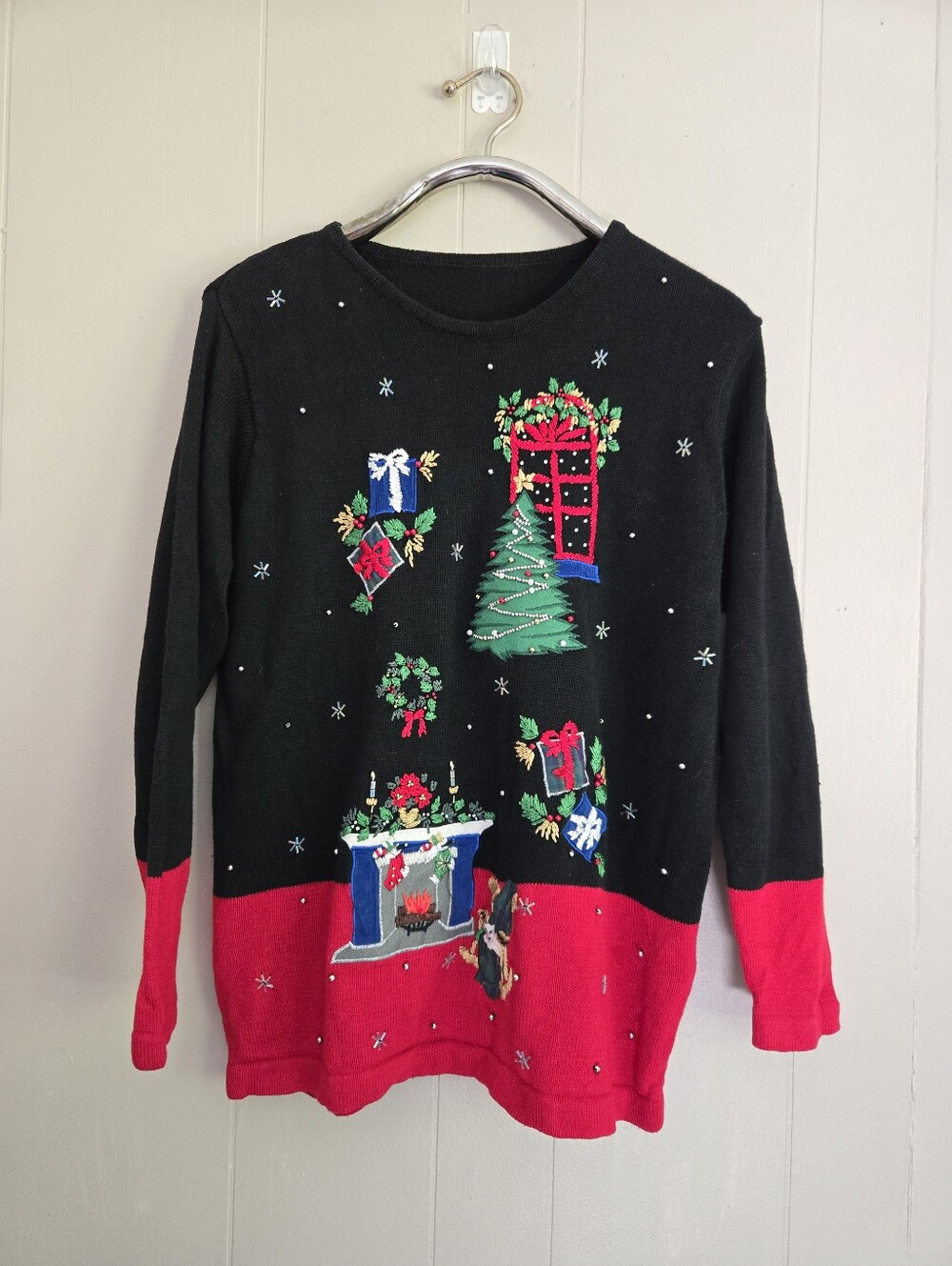 Vintage Christmas Sweater Tree Fireplace Cat Presents Grandmacore Red Black L XL